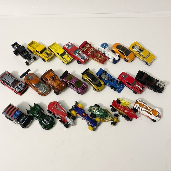Lot of 23 Die-Cast Hot Wheels Toy Cars Diecast - Picture 7 of 16
